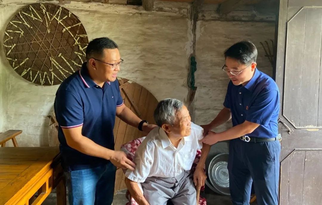 飲水思源，不忘社會責(zé)任——迅實(shí)科技情系家鄉(xiāng)公益行_浙江迅實(shí)科技有限公司_548300953.jpeg