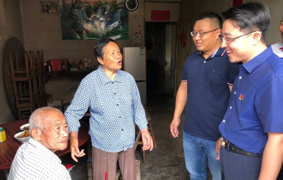 飲水思源，不忘社會責(zé)任——迅實(shí)科技情系家鄉(xiāng)公益行_浙江迅實(shí)科技有限公司_548302312.jpeg